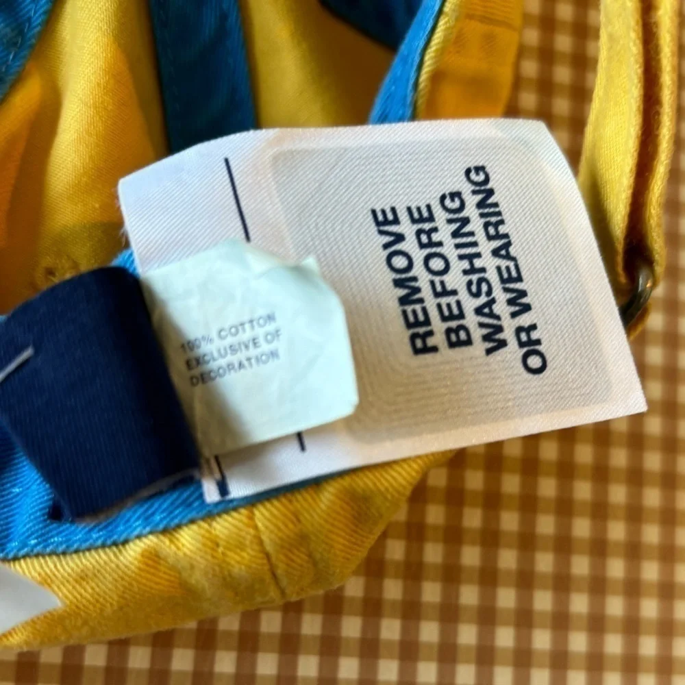 Gap kids adjustable hat yellow/blue. Size L/XL.‎ NEW